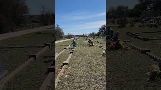 do you like looking at old cemeteries? #cemetery #headstone #history