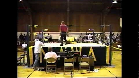 Mike Payne vs James Clontz.wmv
