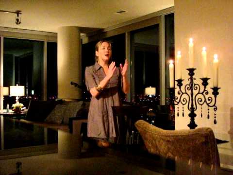 Lisa Walecki singing opera at home: O Mio Babbino ...