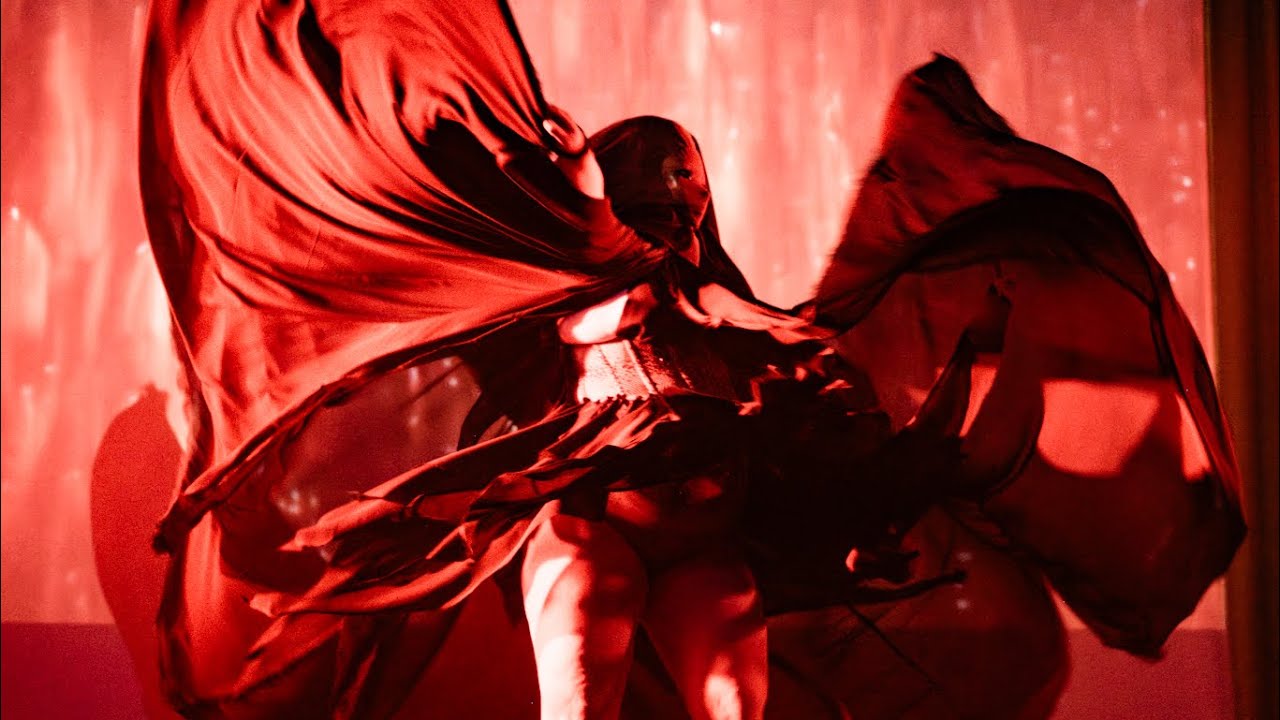 Novelty Starr - Halloween