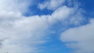 4K UHD Peaceful Cloud Timelapse Large Cloud Moving In An Autumn Day  #timelapse #sky #cloud