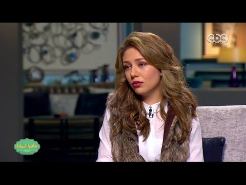 صاحبة السعادة رحمة حسن تصاب بصدمة علي الهواء وإسعاد يونس تطلب الإسعاف شاهد السبب