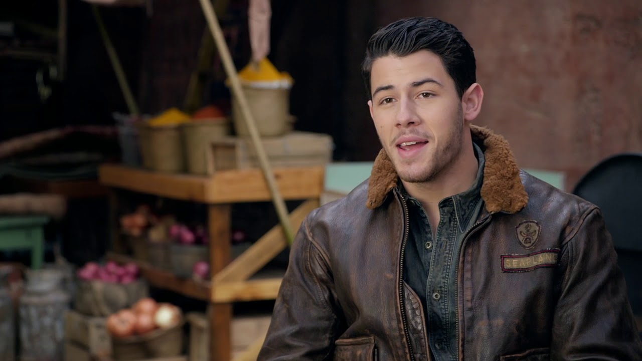 Nick already. Nick Jonas. Алекс и Джонас. Джуманджи Джонас. Джуманджи 2 Nick Jonas.