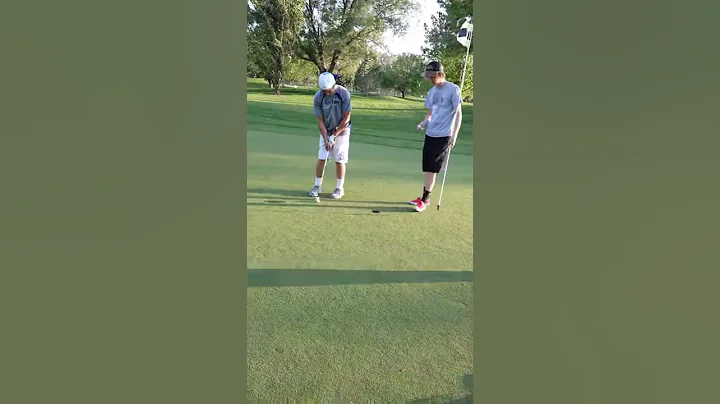 Jeremy Thacker Misses Easy Putt