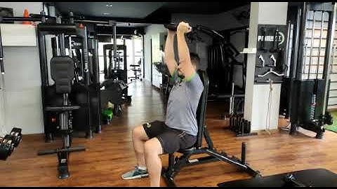 Desenvolvimento frontal com anilha