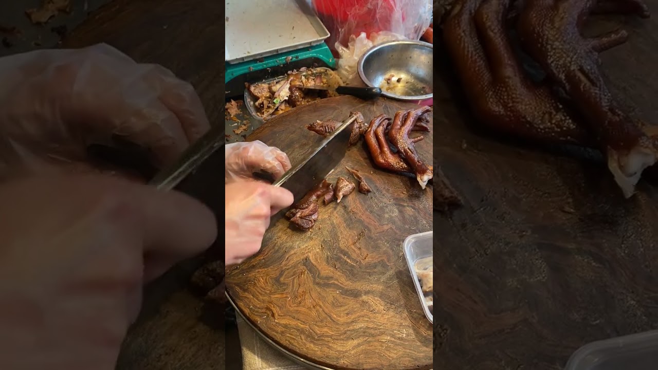 Гусь с львиной головой, большие гусиные лапки, слишком вкусные, чтобы их можно было есть, местные д