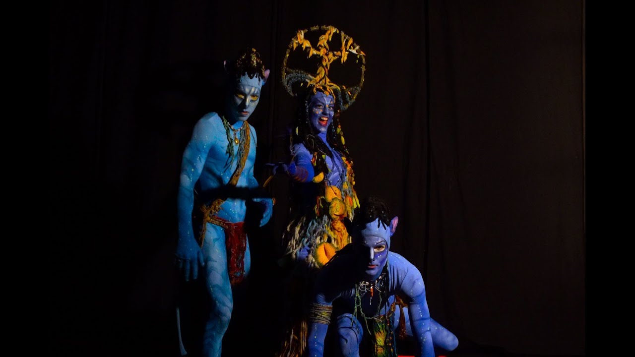 Dans les coulisses de Toruk, le nouvel envol du Cirque du Soleil - YouTube