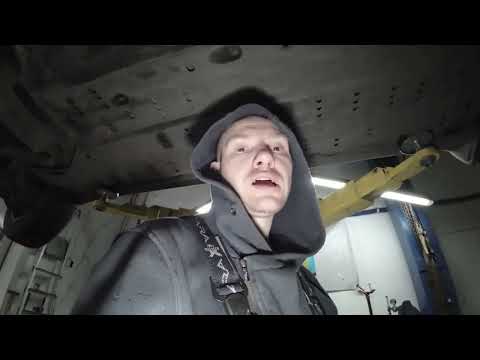 Печка дует холодным Audi A4 2.0