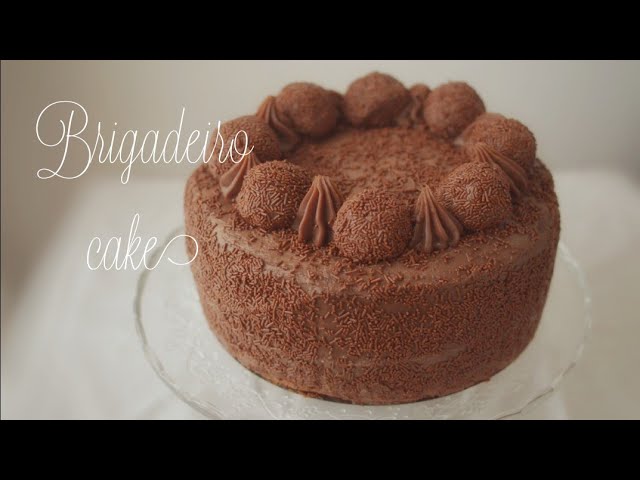 Bolo de Brigadeiro: O Melhor do Mundo - Easy and Delish