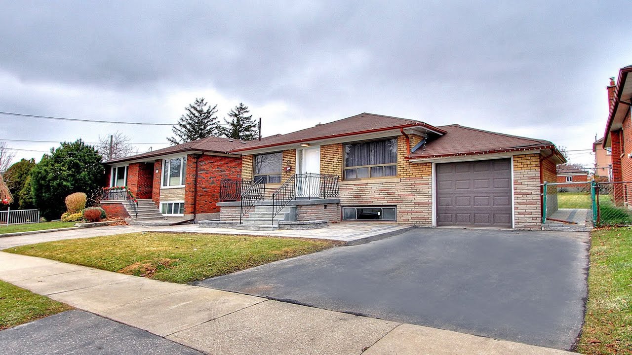 40 BENTWORTH AVENUE, NORTH YORK YouTube