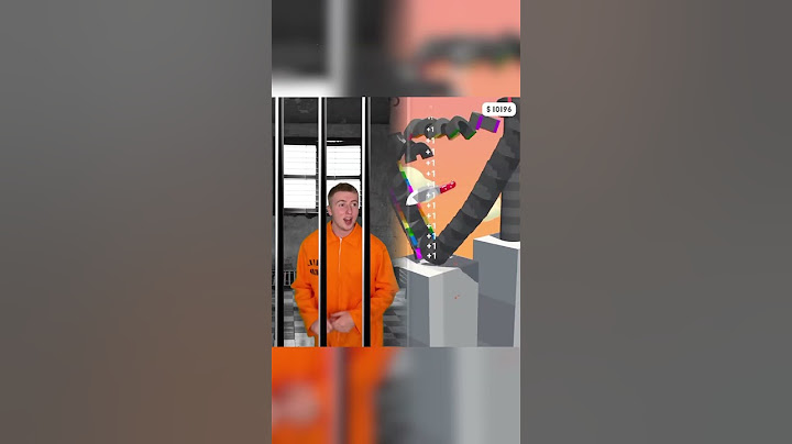 New Prisoner Tells A Joke