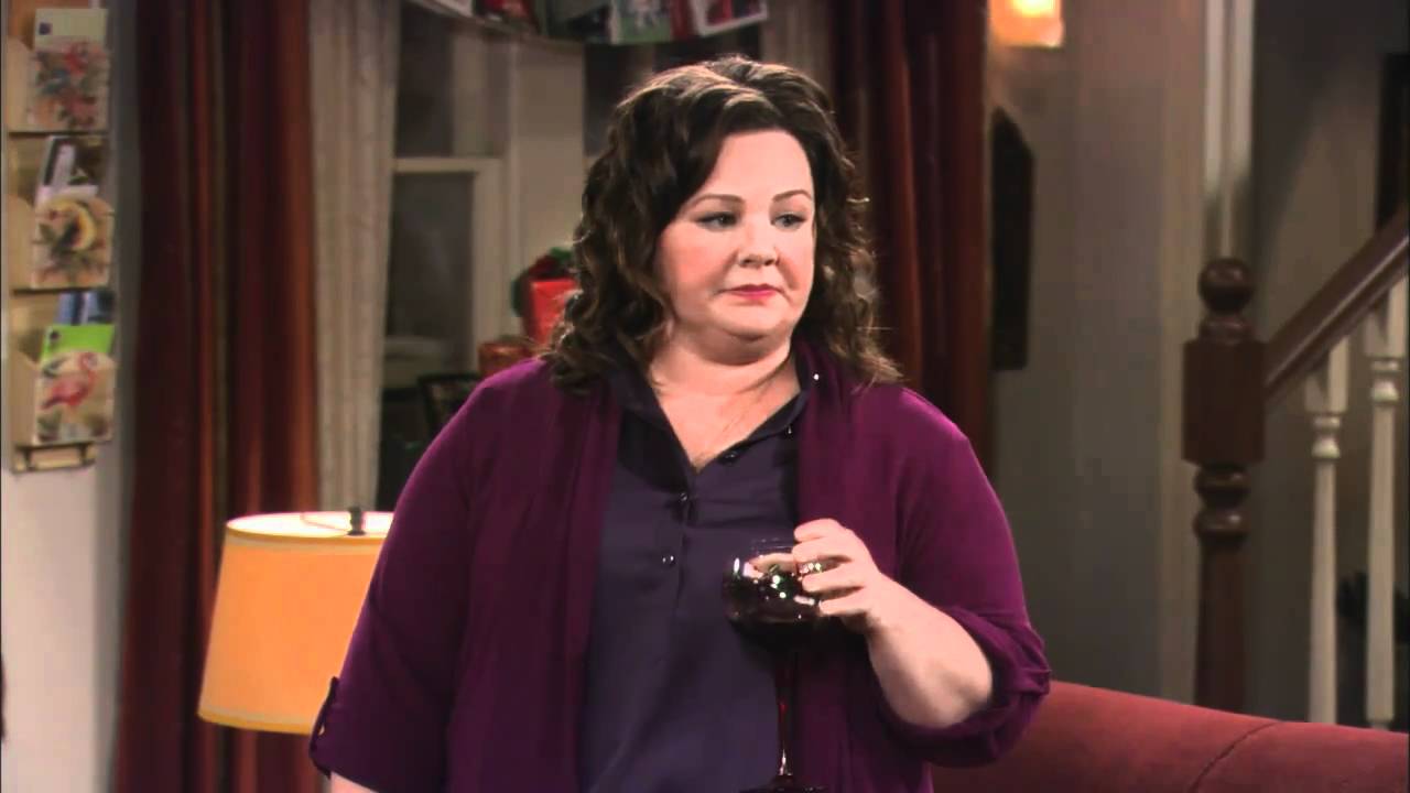 Download Mike & Molly - First Christmas Extended Preview