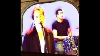 Dogstar (Keanu Reeves) - Cornerstore (Live, 2000)