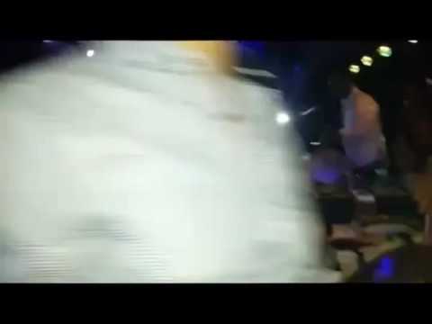 حمص ودرعا ودير الزور مابدنا غير الدكتور انا وياك 