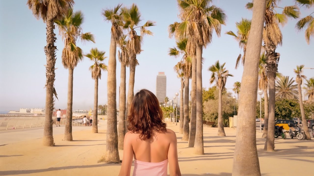 Melodic Techno DJ Set in Barcelona (Progressive House) | MEGAPINK+