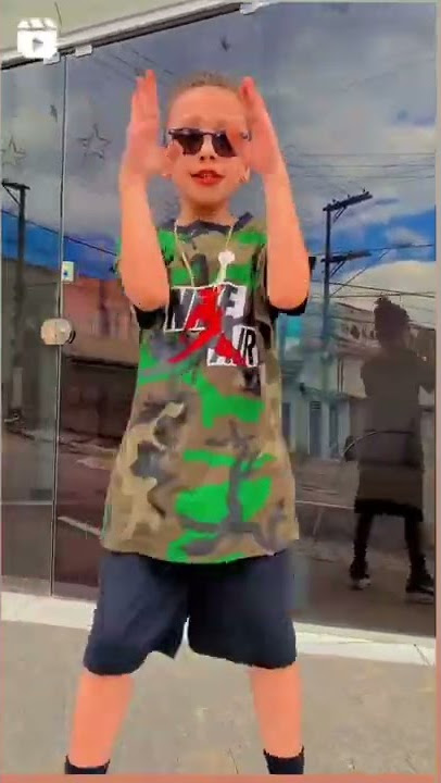 então viaja de avião