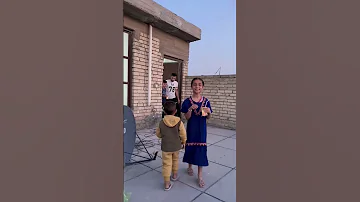 هل صيصان شو حلوين 