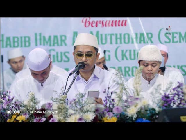 Nudist plyajda etuk porno Massage Salonida Seks ni onlayn tomosha qiling