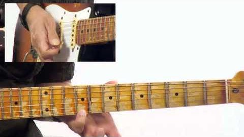 50 Modal Licks - #25 D Lydian - Guitar Lesson - Robbie Calvo