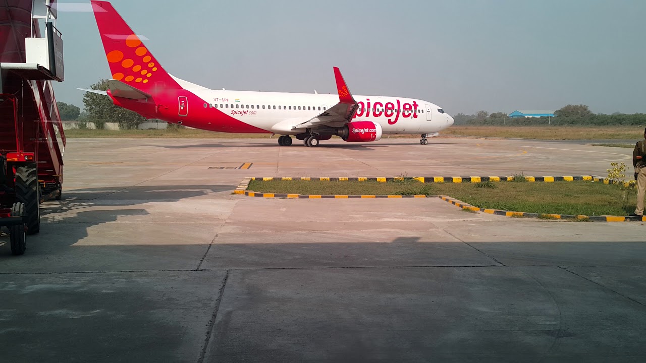 airways spicejet at Kanpur airport YouTube