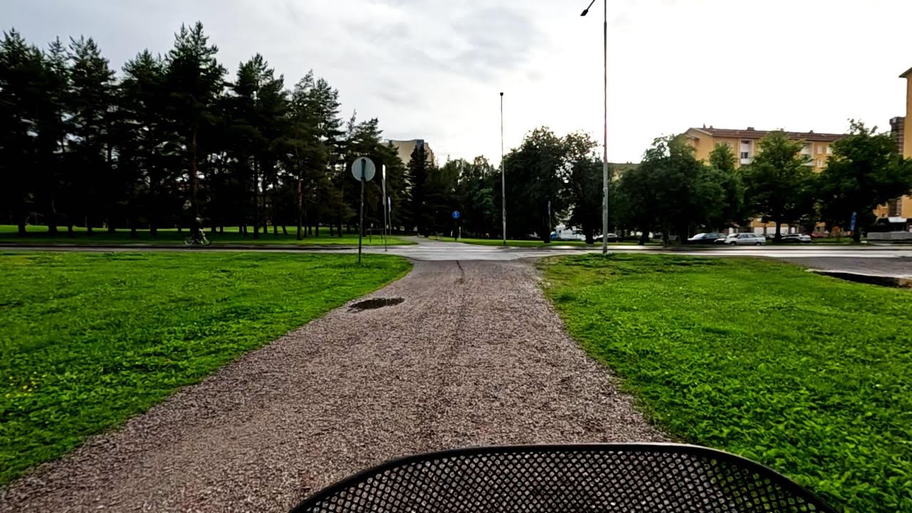 Juhannuksena Kalevaan, Juhannusajelu mopolla Tampereen Kalevassa