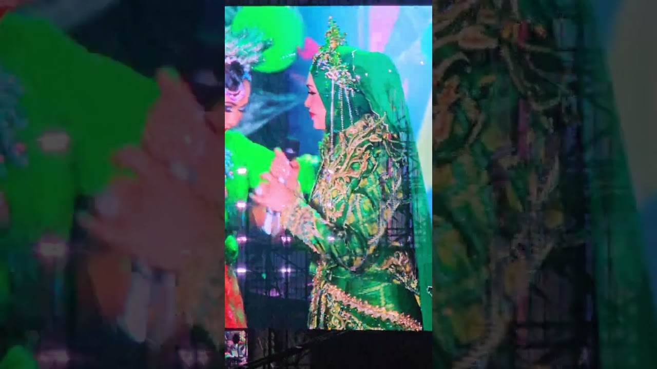 100126 Legacy 30 Siti Nurhaliza (Restricted view) - P23