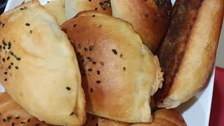 عجينة السهله كانها قماش في يدك.. عجينة المملحات الراقيه Chaussons et Croissants Salés