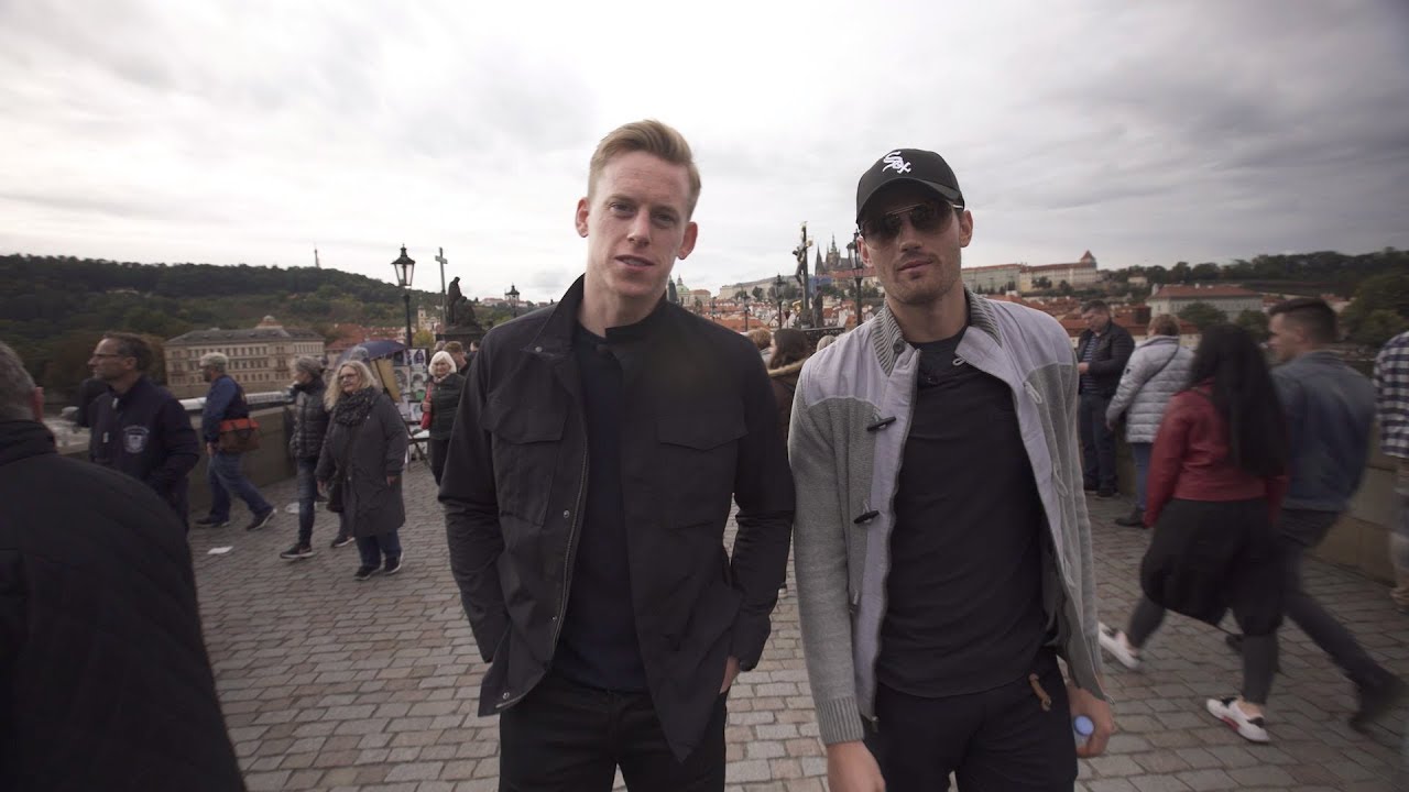 Connor Murphy & Brendan Perlini Tour Prague | Chicago Blackhawks