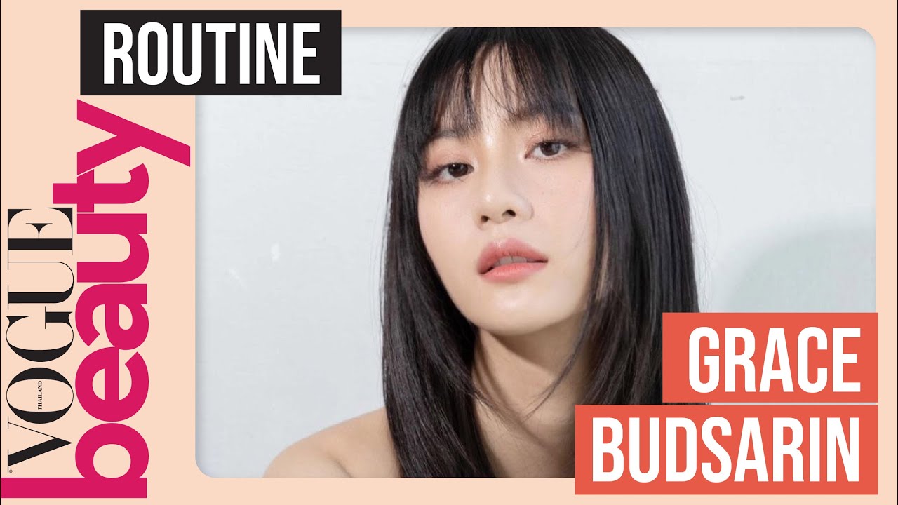 ละคร มัสยา 2560 ท่ามกลางกำแพงสูงตระหง่านของ คฤหาสน์รัตนมหาศาล มัสยาเปรียบเสมือนนกป่าพลัดถิ่นที่ถูกพรากจากท้องทะเลใต้สู่กรงทองอันเย็นเยียบของชนชั้นสูง การมาถึงของเธอในฐานะหลานสาวกำพร้าไม่ได้มีพรมแดงลาดปู แต่กลับเต็มไปด้วยสายตาเหยียดหยามและการกลั่นแกล้งที่คอยทำลายความสดใส ทว่าภายใต้ความขัดแย้งและคำสบประมาทของ ร้อยโทลักษณ์ ชายหนุ่มผู้เคร่งขรึมที่ต้องรับหน้าที่เป็น "ผู้คุม" กลับมีความผูกพันบางอย่างก่อตัวขึ้นอย่างเงียบเชียบ… เป็นความรักที่ต้องฝ่าทั้งแรงทิฐิ อุปสรรคจากคนรักเก่า และจารีตประเพณีที่บีบคั้นให้ต้องพรากจากกัน 13