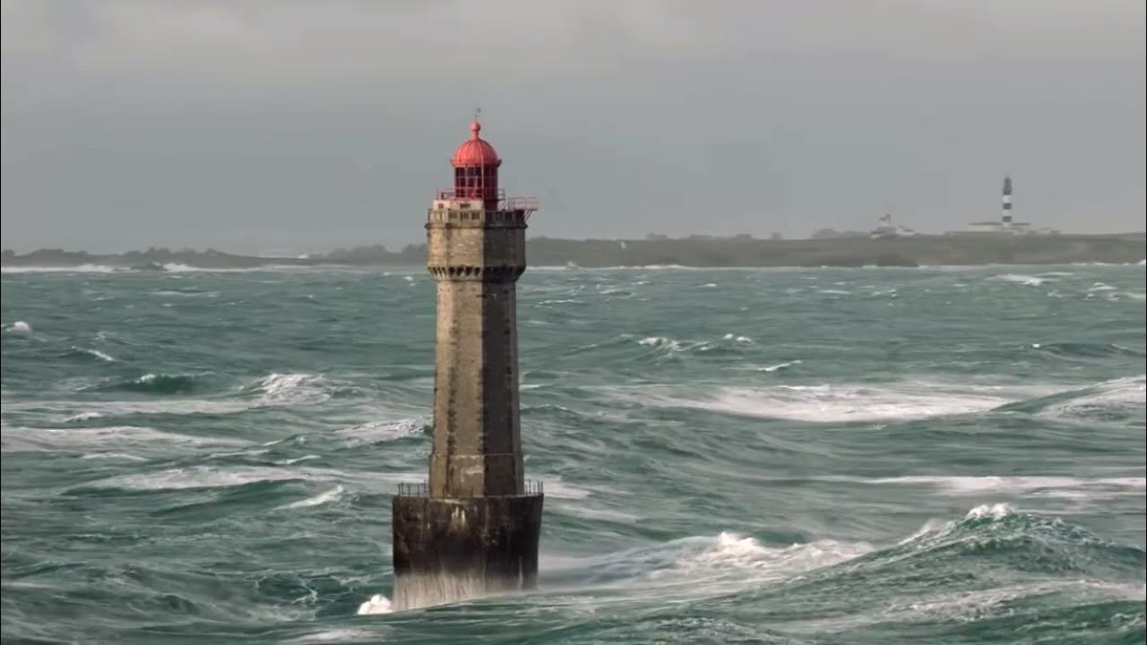 Faro La Jument YouTube