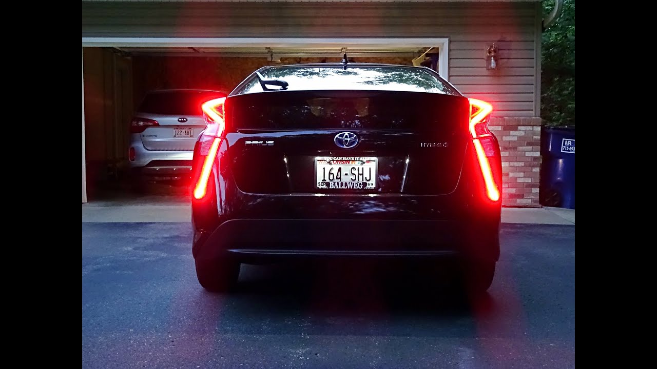 The Prius has some Crazy Lighting