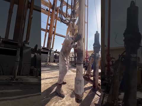 کارگرانی که در گرمای 60 درجه کار می کنند