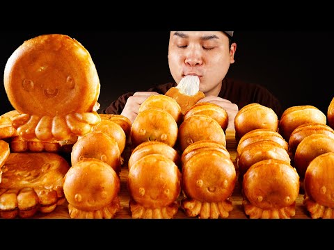 Octopus Bread with Cheese, Red Bean <strong>Paste</strong>, and Cream Puff