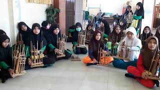 Angklung Hari Merdeka Oleh Tim Angklung Mts Negeri 1 Pontianak