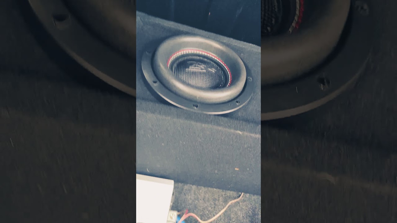 B2 Subwoofer Rampage 8" Xmax