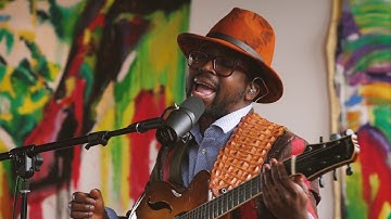 HeadRush Looperboard | Featuring Albino Mbie (Golden Smile)