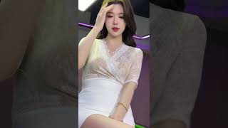 Elegant Car Model Walk