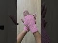 keep your hands warm on valentine's day #mittens #crochet #tutorials #fingerlessgloves #handwarmers