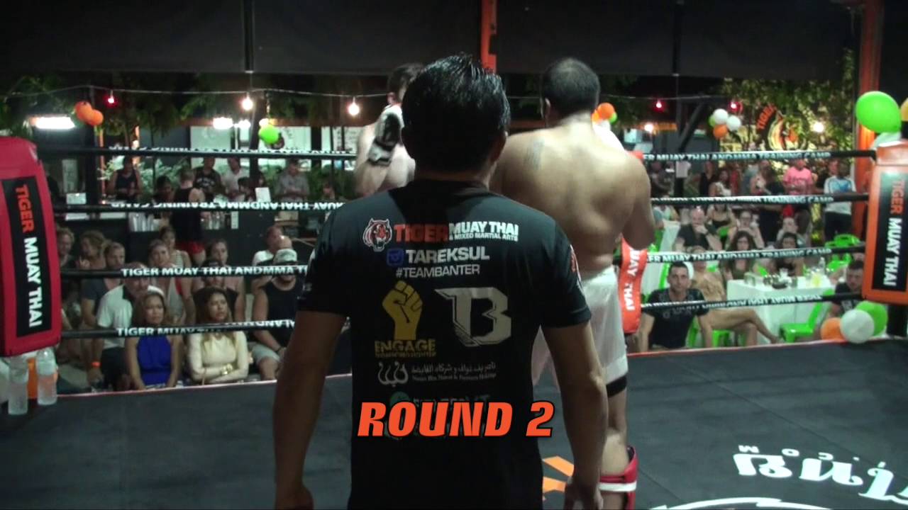BBQ Beatdown 97: Cam (USA) vs Andrew (Ireland) fighting