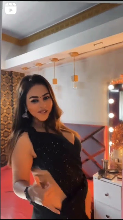 kaavaalaa💃 new song bhabhi black saree new insta reels hot bhabhi saree viral video #shorts #tiktok