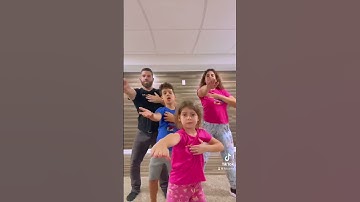 Quién hizo mejor este trend?😂#4plusone