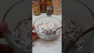 Overnight Oats || Oats & Chia Seeds Breakfast #shorts screenshot 5