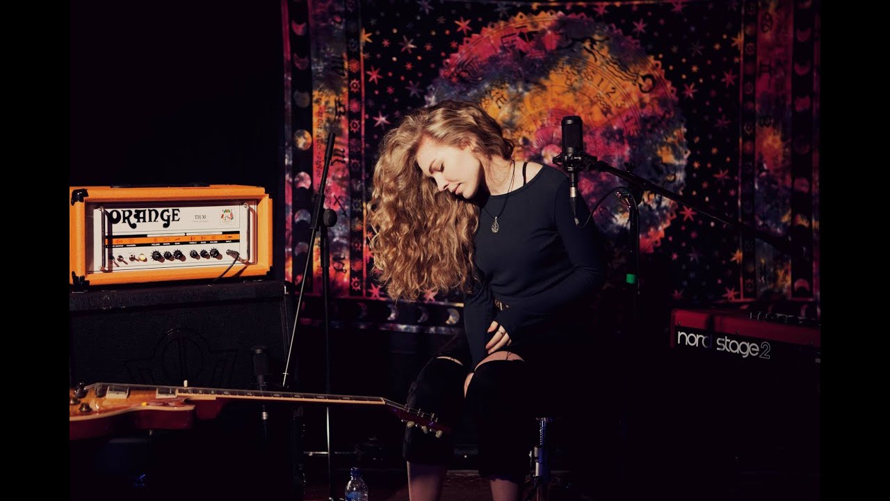 VOES - FOREVER [ACOUSTIC]