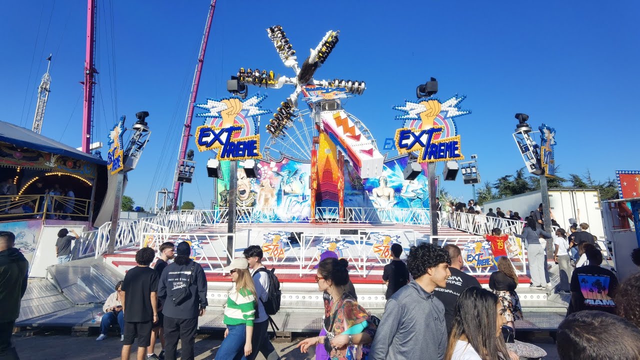 Manège extrême - Foire du Trône Paris 2025