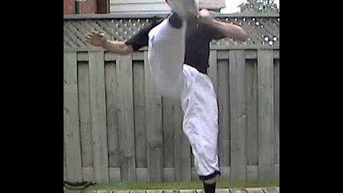 Taekwondo: Hapkido: Foundations: Flying 180 outward crescent kick - front view
