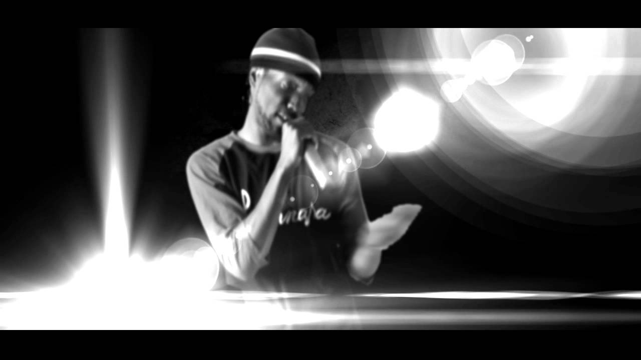 Siahnara - KEEP IT MOVIN'