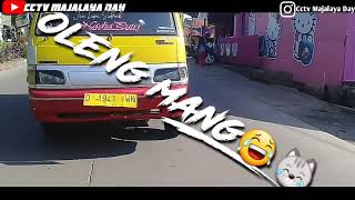 Viral angkot oleng😱