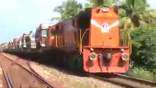 Train Carrying Trucks for transportation fast || Train  carring Trucks in India  easly|| screenshot 5