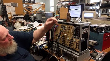 Dave Jones Video Synth: VO-1 prototype v2 (part 3)