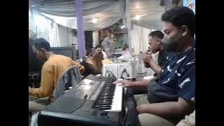 spot artis naik pangung